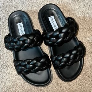 Steve Madden sandals